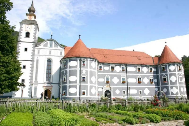 Olimje in samostan